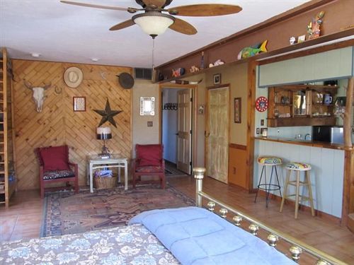 Lazy Dog Ranch Hotel Sierra Vista Exterior photo