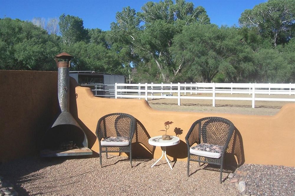 Lazy Dog Ranch Hotel Sierra Vista Exterior photo