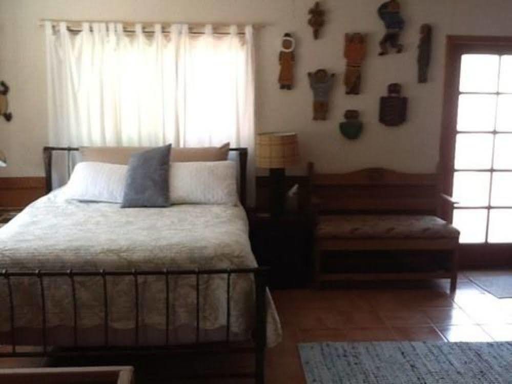 Lazy Dog Ranch Hotel Sierra Vista Exterior photo